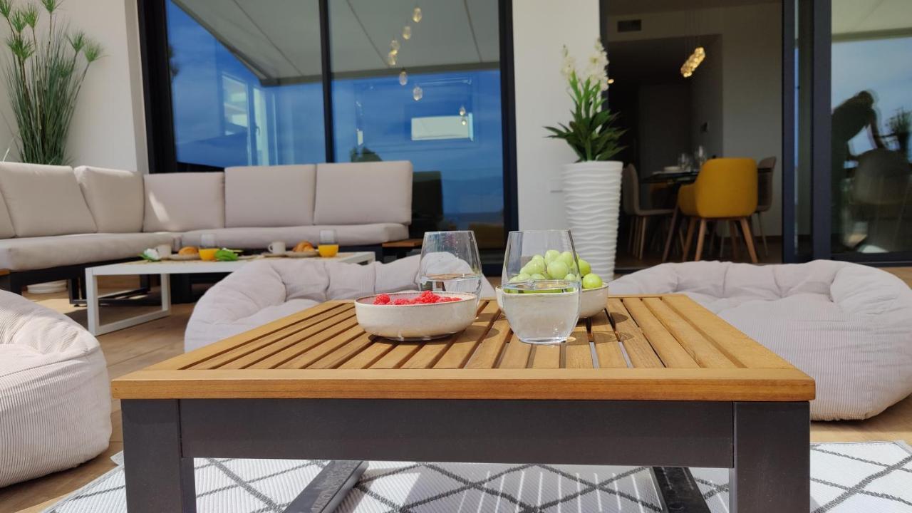 Allonbay Sea Front Luxury Penthouse Вильяхойоса Экстерьер фото
