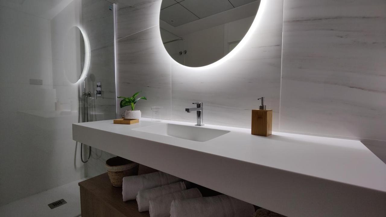Allonbay Sea Front Luxury Penthouse Вильяхойоса Экстерьер фото