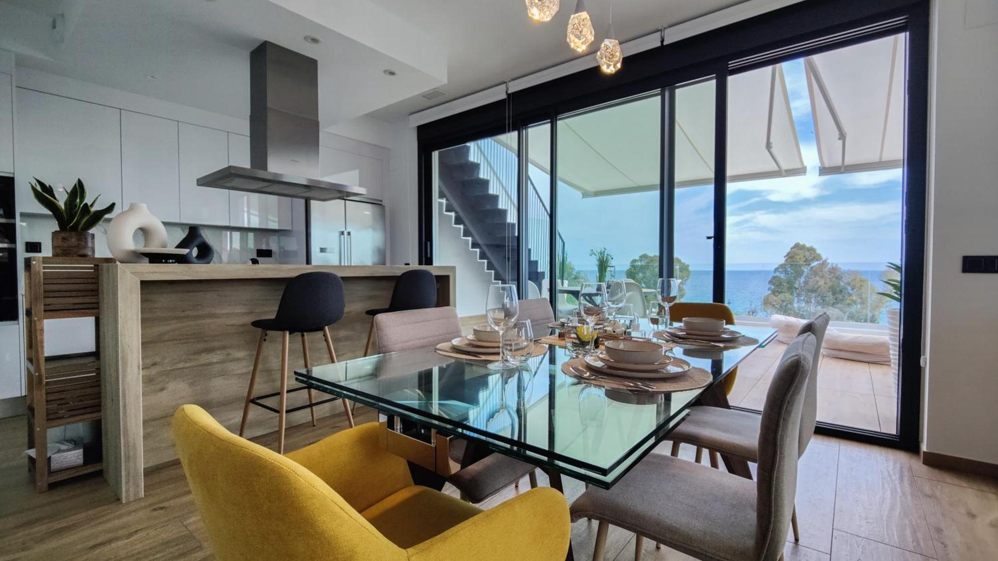 Allonbay Sea Front Luxury Penthouse Вильяхойоса Экстерьер фото